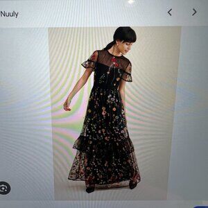 ML Monique Lhuillier, size 6